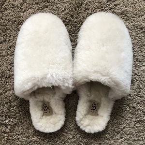 Fuzzy UGG Slippers